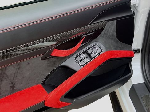 Certified 2018 Porsche 911 GT2 RS RWD image 19