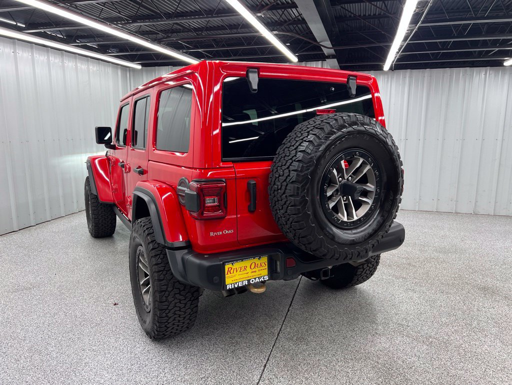 Used 2024 Jeep Wrangler Unlimited Rubicon 392 AWD/4WD image 4