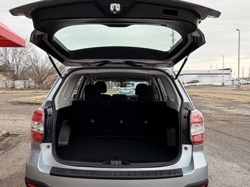 Used 2015 Subaru Forester 2.5i w/ Alloy Wheel Package image 11