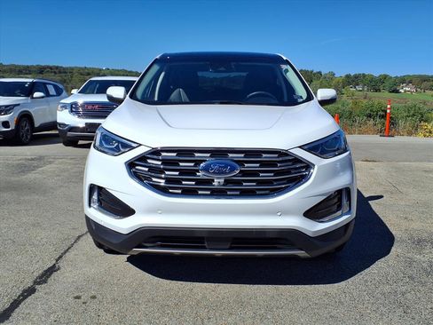 Used 2020 Ford Edge Titanium w/ Equipment Group 301A image 6