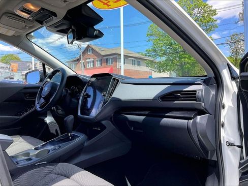 Used 2024 Subaru Crosstrek 2.0i Premium AWD/4WD image 14