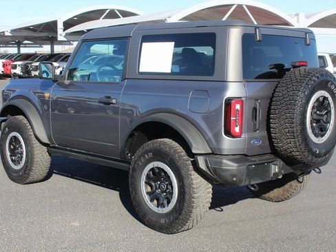 Used 2023 Ford Bronco Badlands w/ Sasquatch Package image 7