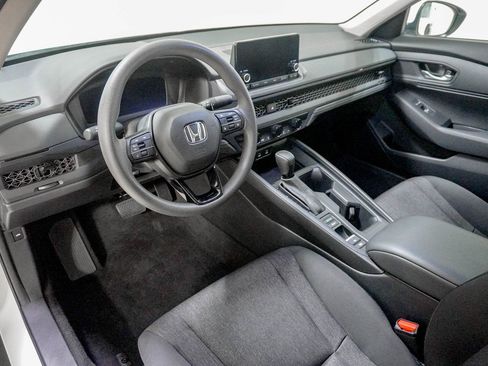 Certified 2023 Honda Accord LX image 19