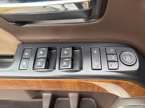 Used 2017 GMC Sierra 1500 SLT image 10