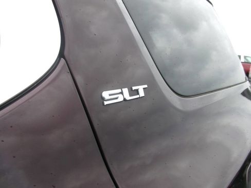 Used 2017 GMC Acadia SLT image 10