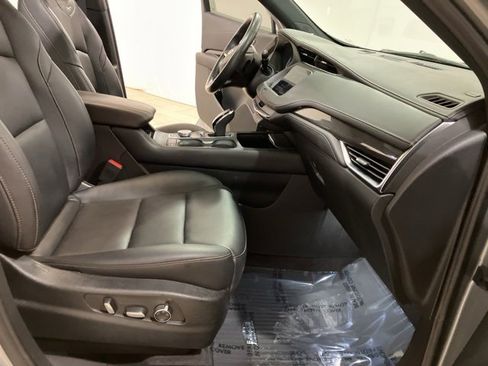 Used 2023 Cadillac XT4 Sport w/ Cold Weather Package image 24