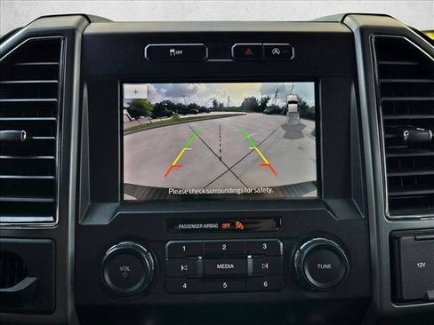 Used 2020 Ford F150 XLT w/ Equipment Group 302A Luxury RWD image 11