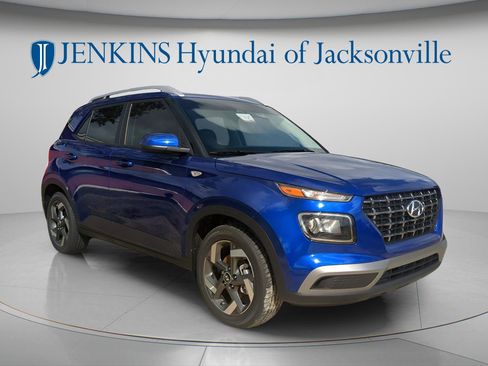 New 2026 Hyundai Venue SEL FWD image 9