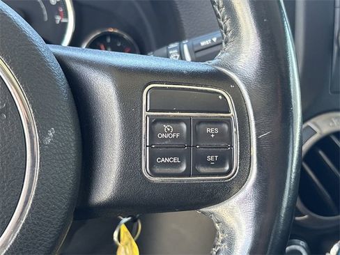 Used 2018 Jeep Wrangler Unlimited Sport S image 23