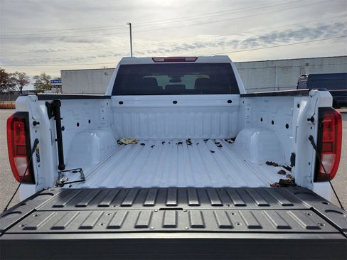 Used 2023 GMC Sierra 1500 Elevation image 8
