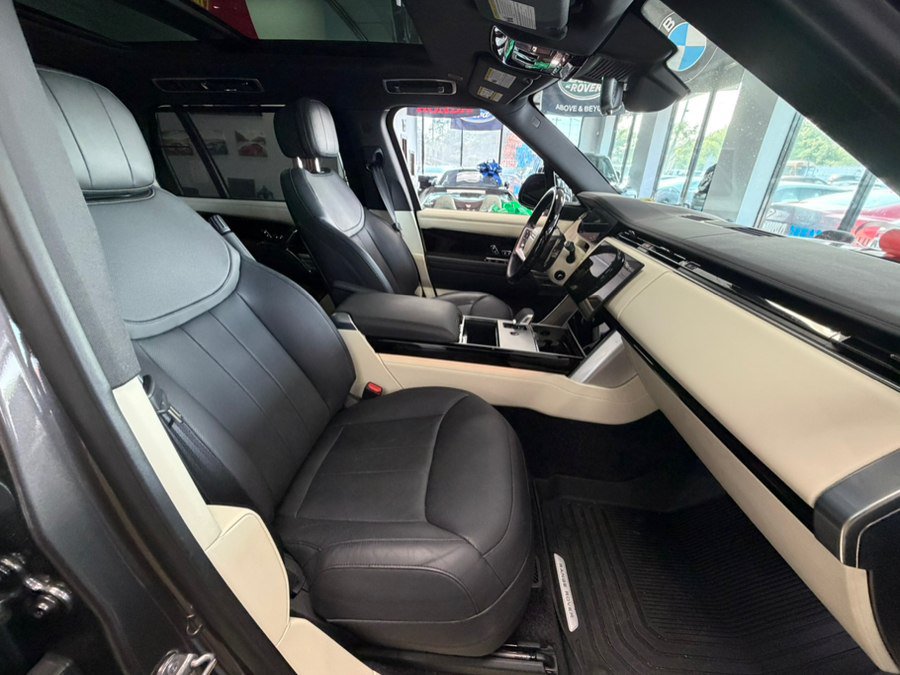 Used 2024 Land Rover Range Rover Long Wheelbase SE AWD/4WD image 53