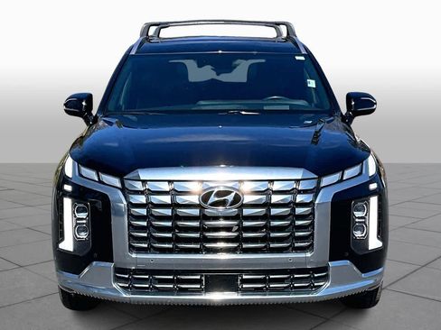 Used 2024 Hyundai Palisade Calligraphy image 4