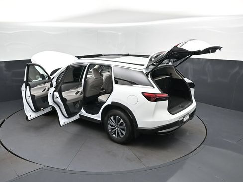 Certified 2026 INFINITI QX60 Pure w/ Cargo Package FWD image 48