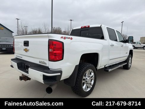 Used 2016 Chevrolet Silverado 2500 High Country w/ Duramax Plus Package image 19