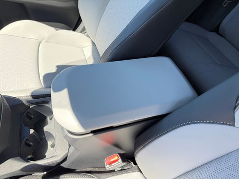 New 2026 Subaru Uncharted AWD image 14