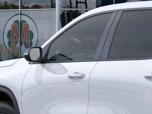 New 2026 Chevrolet Traverse LT w/ Midnight/Sport Edition image 12