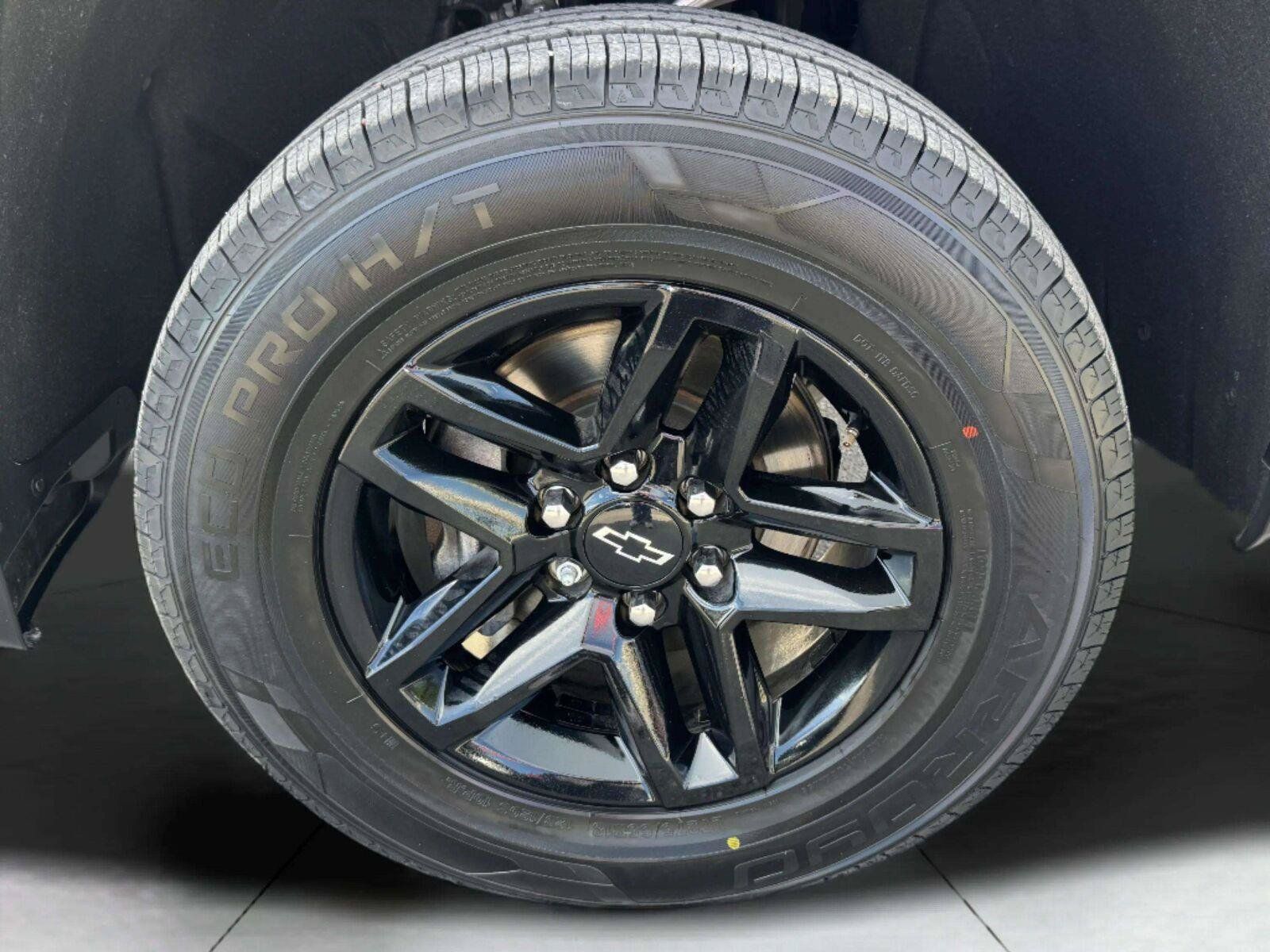 Used 2021 Chevrolet Silverado 1500 LT Trail Boss AWD/4WD image 47