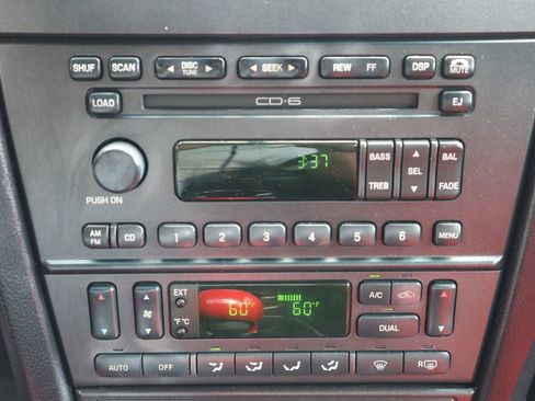 Used 2003 Ford Thunderbird RWD image 16