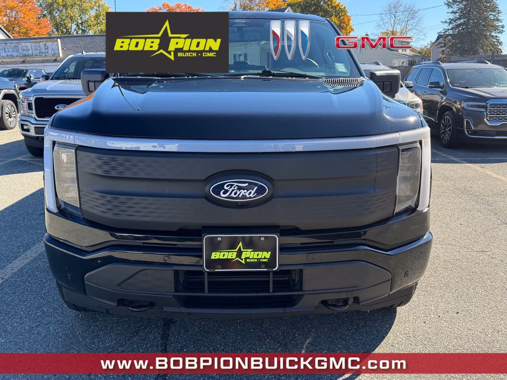Used 2024 Ford F150 Lightning Flash AWD/4WD image 6