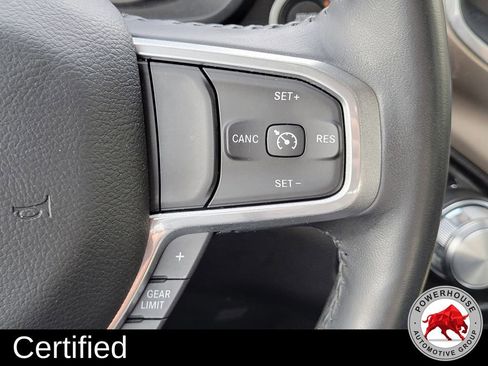 Used 2022 RAM 1500 Laramie AWD/4WD image 29