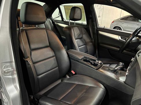 Used 2013 Mercedes-Benz C 300 4MATIC Sedan image 12