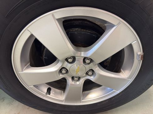 Used 2015 Chevrolet Cruze LT FWD image 32