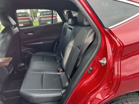 Used 2023 Toyota Venza Limited AWD/4WD image 23