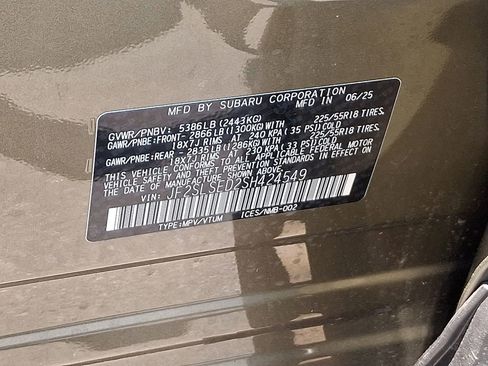 Used 2025 Subaru Forester Premium AWD/4WD image 26