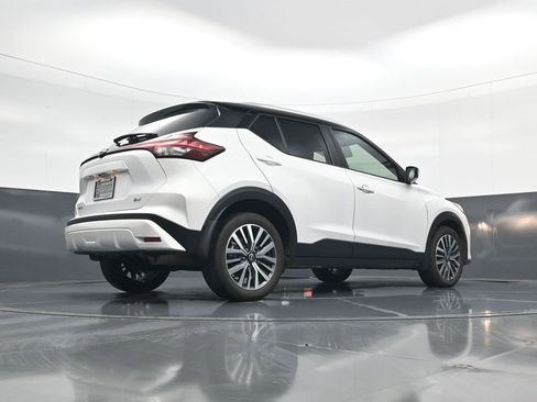 Used 2024 Nissan Kicks SV image 21