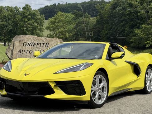 Used 2023 Chevrolet Corvette Stingray Premium Cpe w/ 3LT RWD image 1