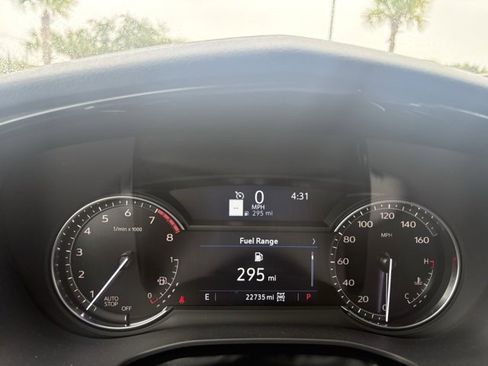 Certified 2025 Cadillac XT6 Premium Luxury image 22