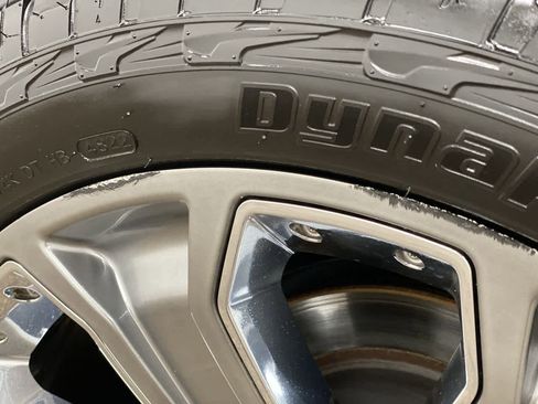 Used 2016 GMC Yukon Denali w/ Open Road Package image 29