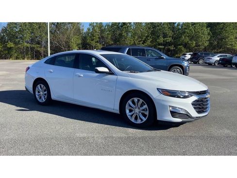 Certified 2023 Chevrolet Malibu LT image 2