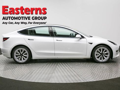 Used 2021 Tesla Model 3 Long Range image 4