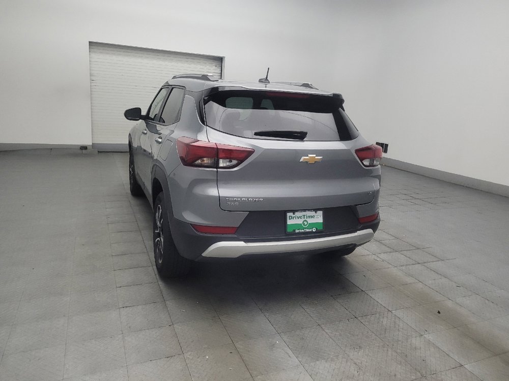 Used 2025 Chevrolet TrailBlazer LT AWD/4WD image 5