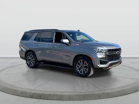 Used 2021 Chevrolet Tahoe Z71 w/ Z71 Off-Road Package AWD/4WD image 2