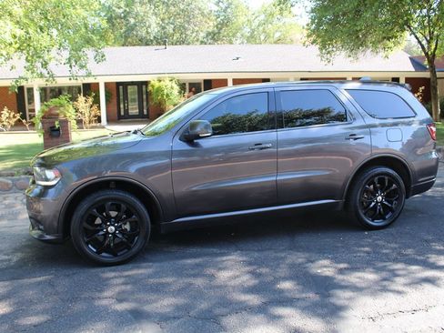 Used 2019 Dodge Durango GT image 2
