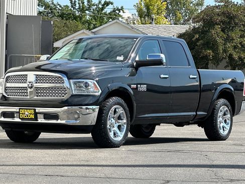 Used 2017 RAM 1500 Laramie w/ Convenience Group image 9