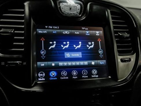 Used 2021 Chrysler 300 S RWD image 32
