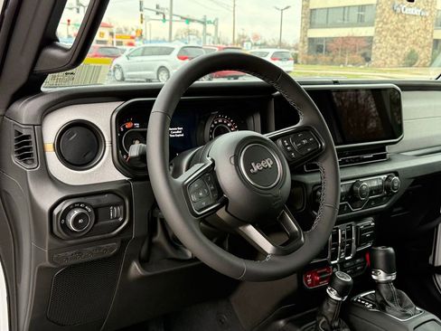 New 2026 Jeep Wrangler Willys AWD/4WD image 15
