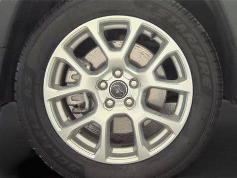 Used 2025 Jeep Compass Limited AWD/4WD image 23