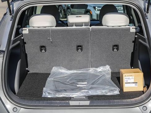 New 2026 Hyundai Kona SEL Premium AWD/4WD image 28