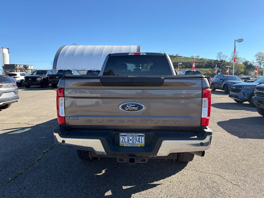 Used 2018 Ford F350 XLT AWD/4WD image 7