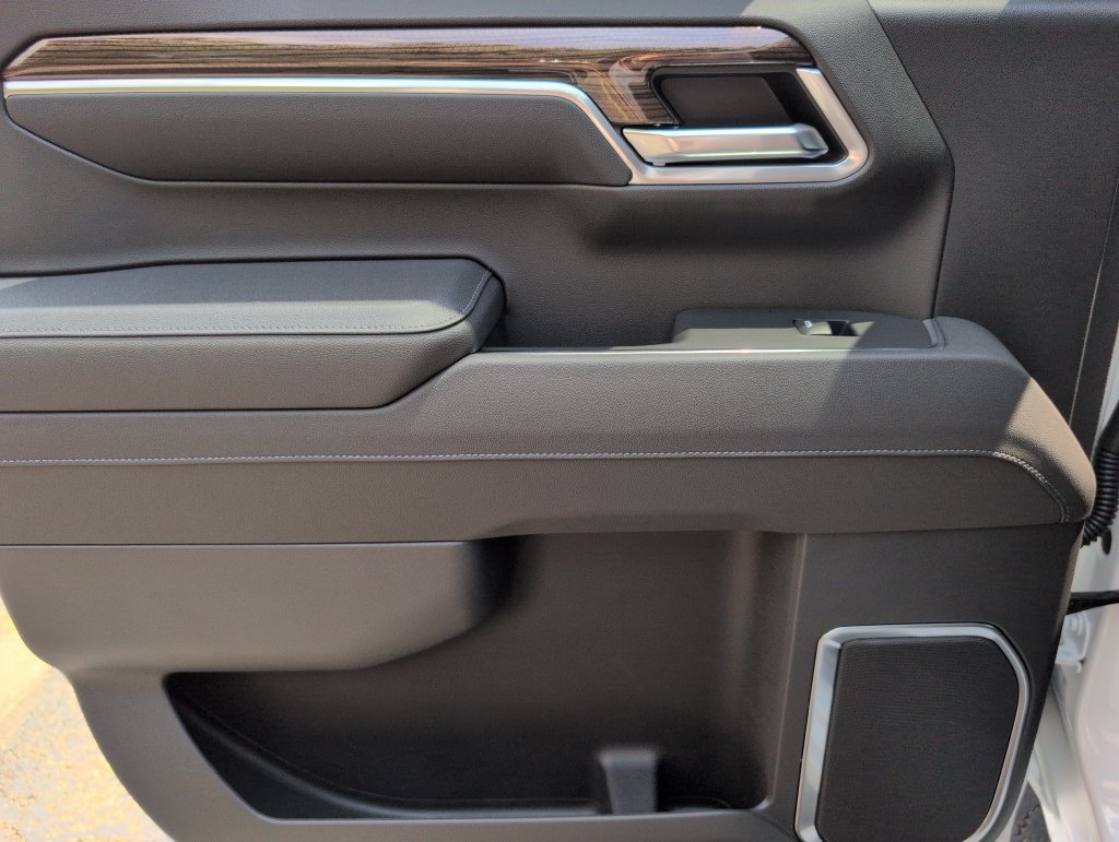 New 2026 Chevrolet Silverado 1500 RST RWD image 32
