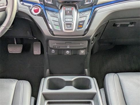 Certified 2023 Honda Odyssey Touring image 21