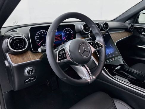 Used 2024 Mercedes-Benz C 300 4MATIC Sedan image 9