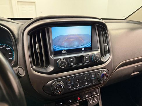 Used 2021 GMC Canyon AT4 image 79