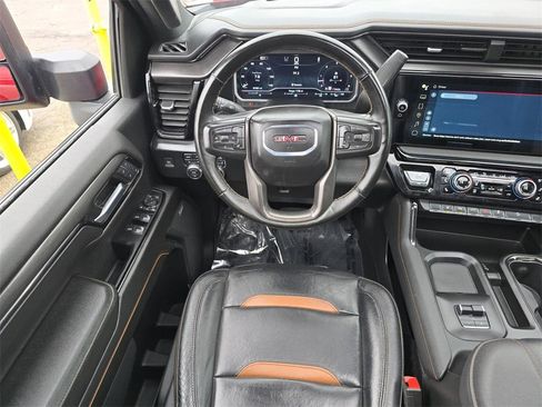 Used 2024 GMC Sierra 2500 AT4 w/ AT4 Premium Plus Package image 35