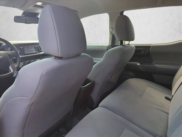 Used 2019 Toyota Tacoma SR5 RWD image 22
