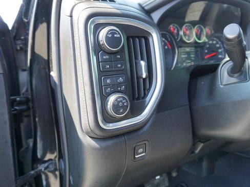 Used 2020 Chevrolet Silverado 2500 LTZ w/ Z71 Off-Road Package AWD/4WD image 15